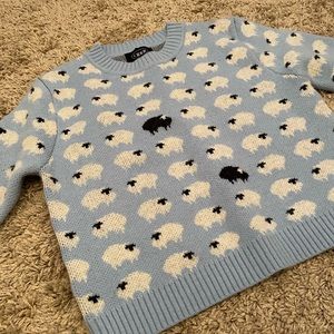 Black sheep sweater similar to warm and wonderful princess Diana sweater xs